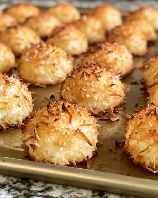 Two-Ingredient Coconut Macaroons