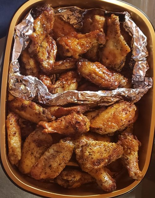 Foil-Wrapped Chicken Wings: The Perfect Party-Friendly Delight