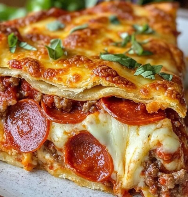 Deep Hamburger Sausage & Pepperoni Pie: A Crowd-Pleasing Comfort Food