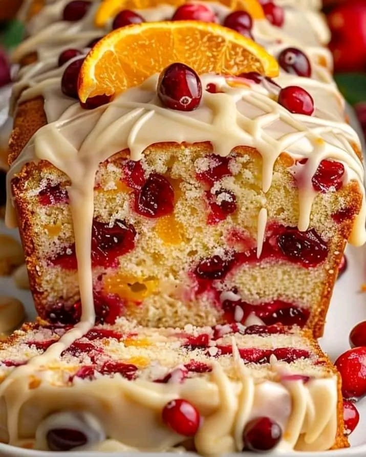 Luscious Cranberry Orange Loaf Cake: A Festive, Party-Ready Treat!