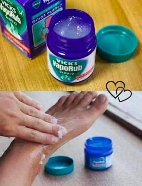 She Applies Vicks VapoRub on Her Feet Before Bed, and You’ll Want to Do the Same!